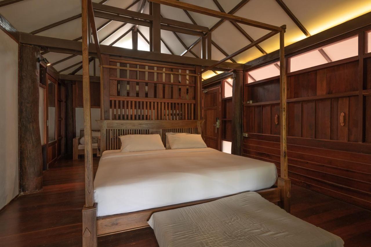 Chompor Lanna Hotel Chiang Mai Bagian luar foto