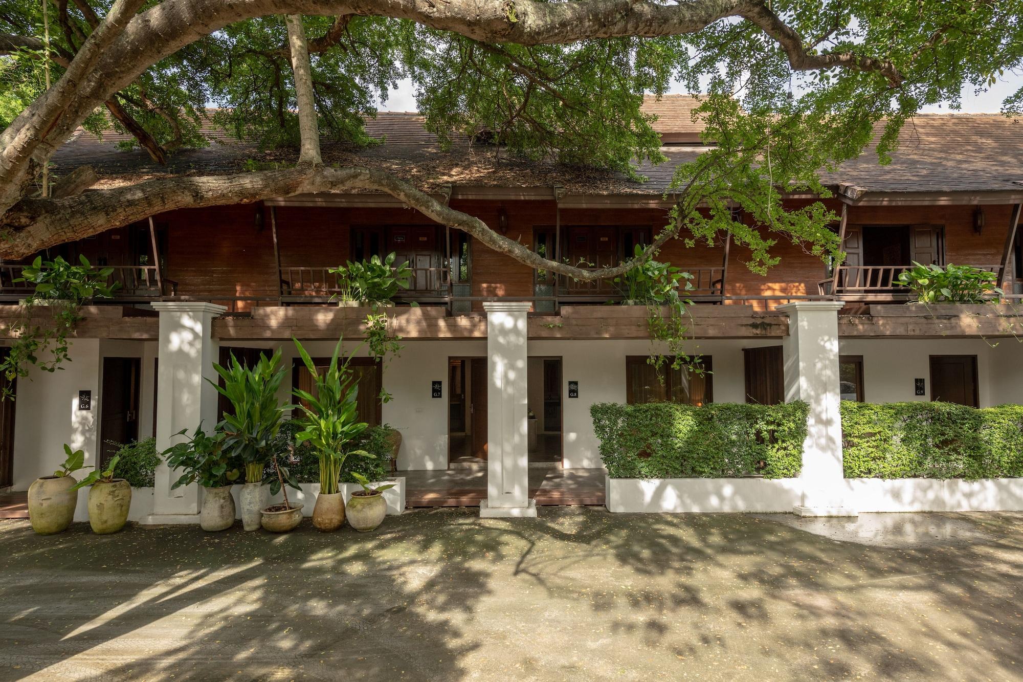 Chompor Lanna Hotel Chiang Mai Bagian luar foto